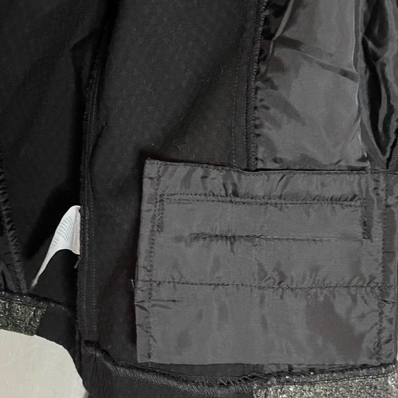 CAbi Cropped Media Jacket Black with Army Green Panels Style # 3036 Size Medium - Picture 10 of 16